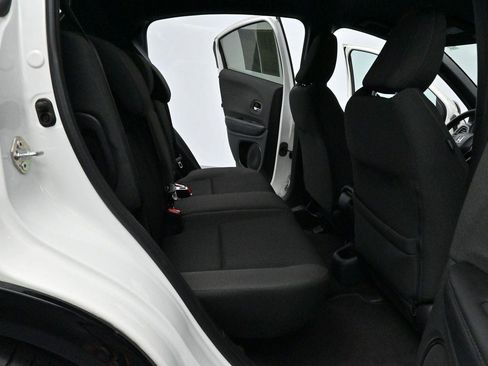 Used 2022 Honda HR-V Sport image 27