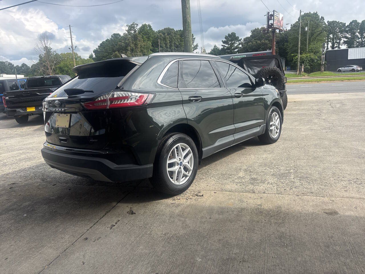 Used 2022 Ford Edge SEL w/ Convenience Package AWD/4WD image 5
