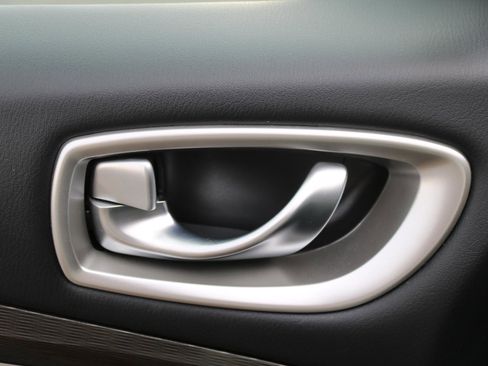 Used 2016 INFINITI QX60 Luxe AWD/4WD image 11