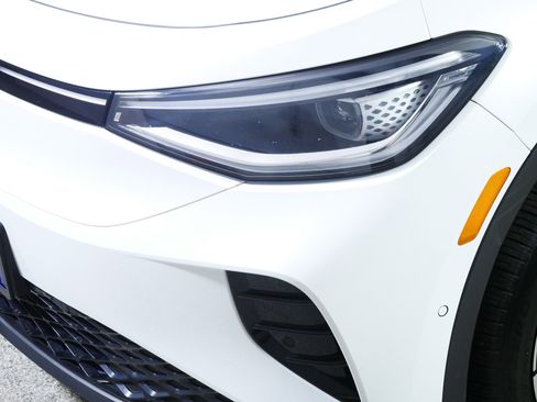 Used 2024 Volkswagen ID.4 Pro S image 16