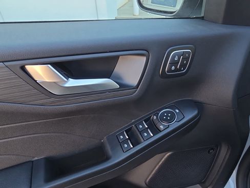 New 2026 Ford Escape SE w/ PHEV Premium Package image 20