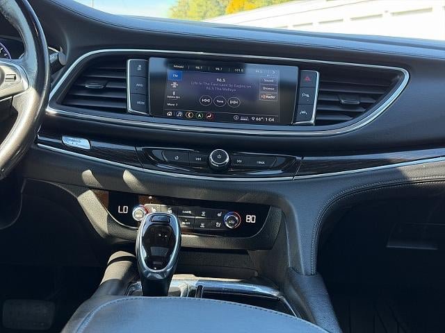 Used 2020 Buick Enclave Avenir w/ Avenir Technology Package AWD/4WD image 20