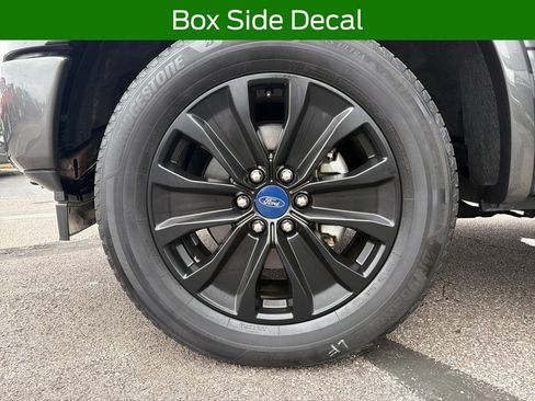 Used 2020 Ford F150 XLT w/ Equipment Group 302A Luxury AWD/4WD image 32