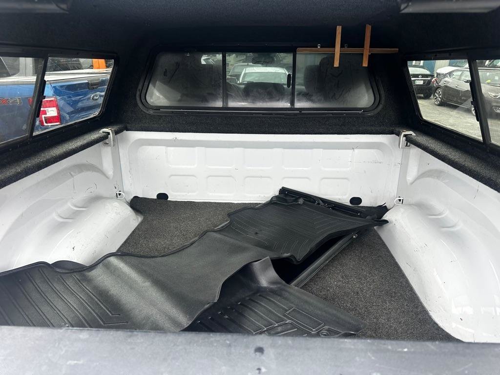 Used 2017 RAM 1500 Express AWD/4WD image 14