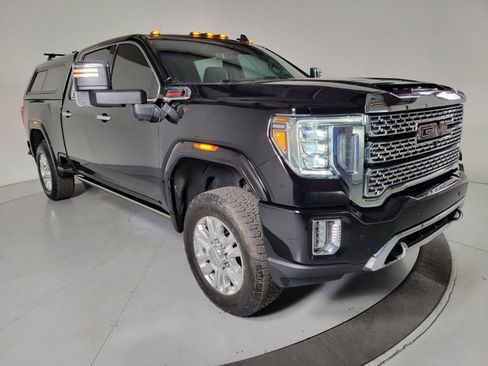 Used 2021 GMC Sierra 2500 Denali w/ Denali Ultimate Package image 2