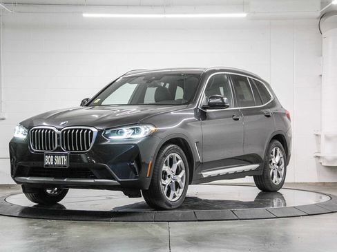 Certified 2024 BMW X3 sDrive30i w/ Convenience Package image 3