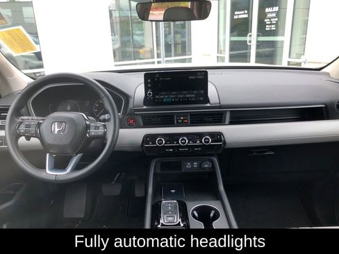 Used 2025 Honda Pilot EX-L image 14