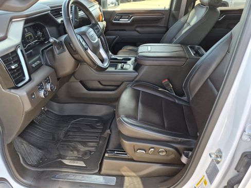 Certified 2024 GMC Sierra 2500 Denali w/ Denali Reserve Package image 9