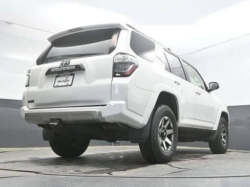 Used 2019 Toyota 4Runner TRD Off-Road Premium AWD/4WD image 36