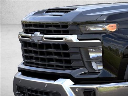 New 2026 Chevrolet Silverado 3500 LT w/ Safety Package AWD/4WD image 13