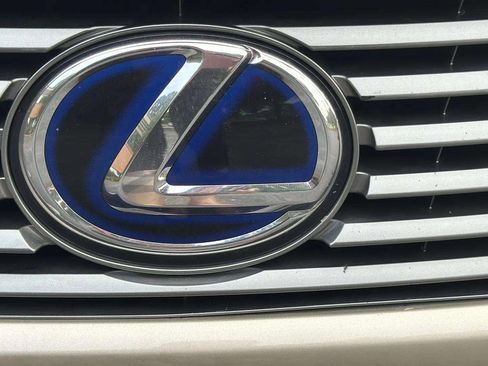 Used 2014 Lexus ES 300h image 40