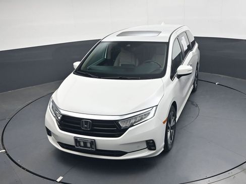 Used 2023 Honda Odyssey Touring image 27