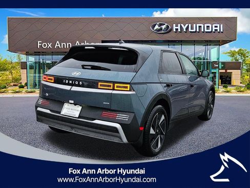 New 2026 Hyundai Ioniq 5 SEL image 5