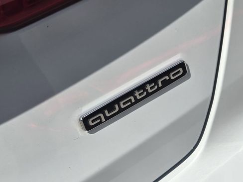 Certified 2025 Audi A6 3.0T Prestige image 12