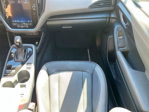 Used 2024 Subaru Crosstrek 2.5i Limited w/ Popular Package #4A image 24