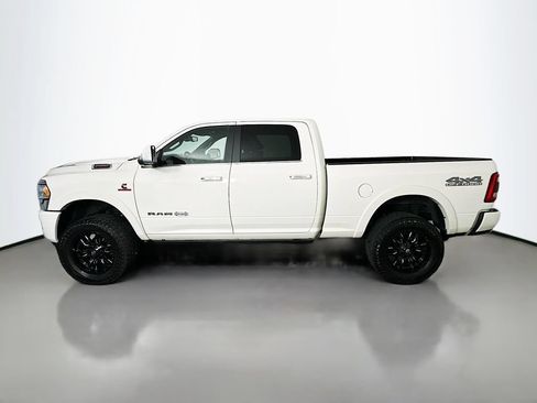 Used 2022 RAM 2500 Limited AWD/4WD image 4