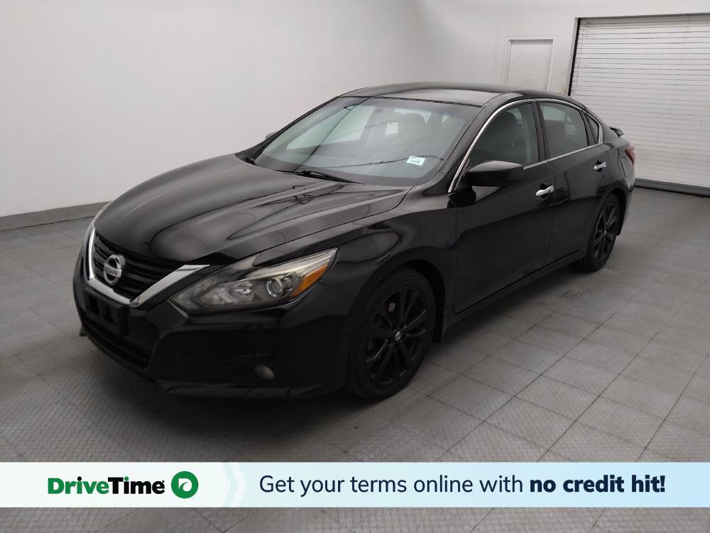 Used 2017 Nissan Altima 2.5 SR w/ Midnight Edition Package FWD image 1