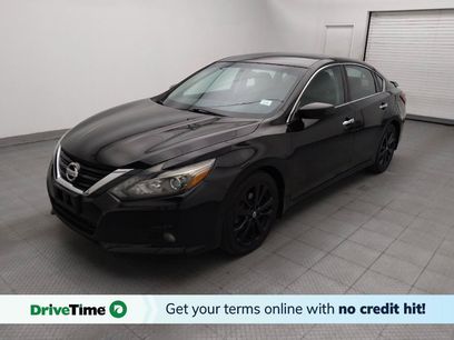 Used 2017 Nissan Altima 2.5 SR w/ Midnight Edition Package