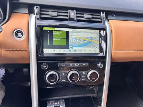 Used 2017 Land Rover Discovery HSE Luxury AWD/4WD image 31