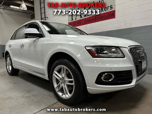 Used 2015 Audi Q5 2.0T Premium Plus w/ Technology Package AWD/4WD image 1