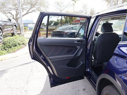 Used 2024 Volkswagen Tiguan Wolfsburg Edition image 25