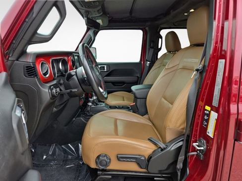 Used 2022 Jeep Gladiator Rubicon w/ LED Lighting Group AWD/4WD image 16