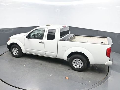 Used 2019 Nissan Frontier S image 24