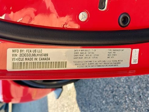 Used 2020 Dodge Challenger SRT Hellcat Redeye image 25