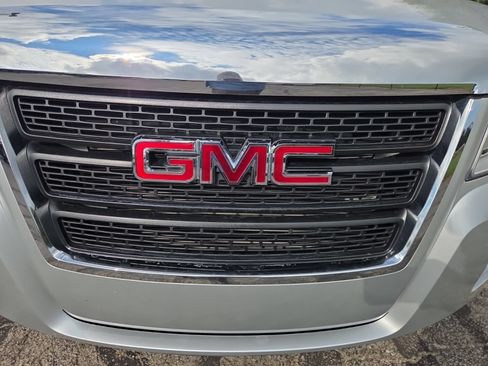 Used 2013 GMC Terrain SLT w/ Safety Package FWD image 7
