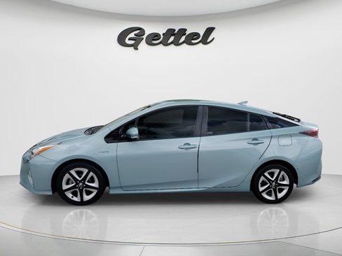 Used 2018 Toyota Prius Four Touring FWD image 8