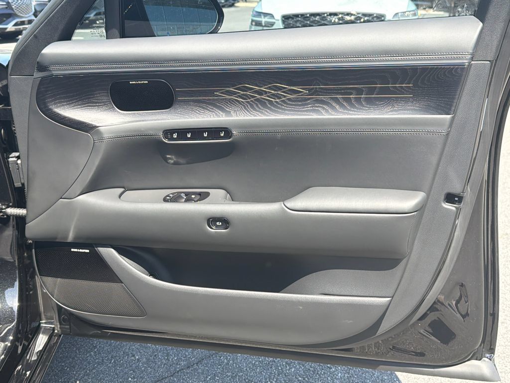 Used 2026 Genesis G90 3.5T Prestige AWD/4WD image 16