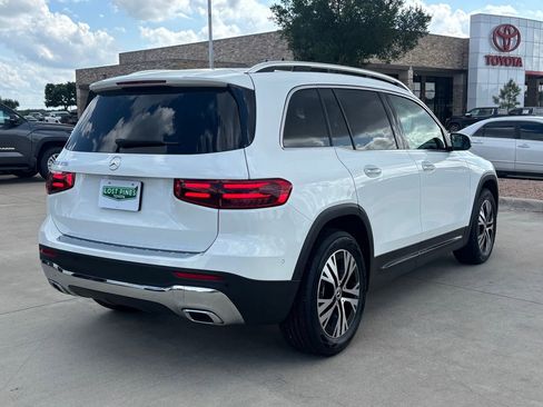 Used 2024 Mercedes-Benz GLB 250 image 5
