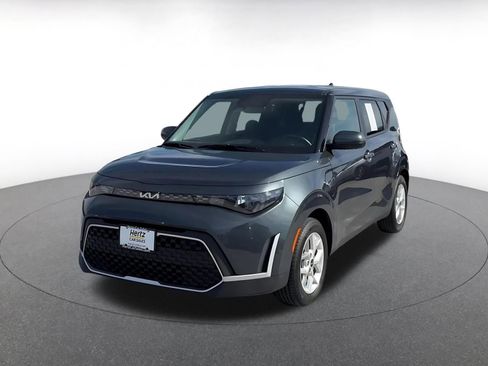 Used 2025 Kia Soul LX w/ LX Technology Package image 7