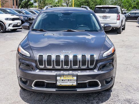Used 2016 Jeep Cherokee Limited w/ Luxury Group image 2