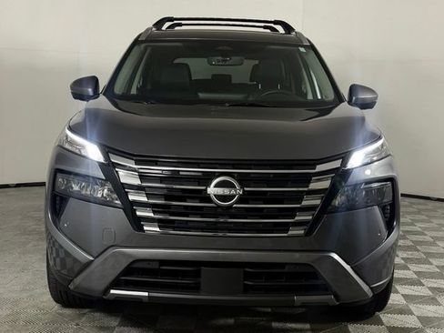 Used 2024 Nissan Rogue SL w/ SL Premium Package FWD image 10