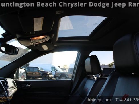 Used 2024 Dodge Durango GT image 31