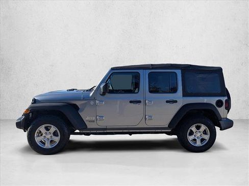 Used 2018 Jeep Wrangler Unlimited Sport S image 9
