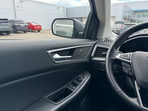 Used 2022 Ford Edge SEL w/ Convenience Package AWD/4WD image 25