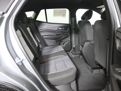 Used 2024 Chevrolet Trax RS w/ Driver Confidence Package FWD image 15