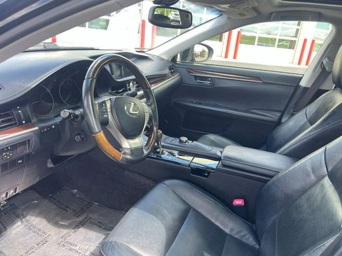 Used 2013 Lexus ES 350 w/ Luxury Pkg FWD image 20