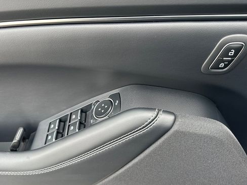 New 2026 Ford Mustang Mach-E Select RWD image 10