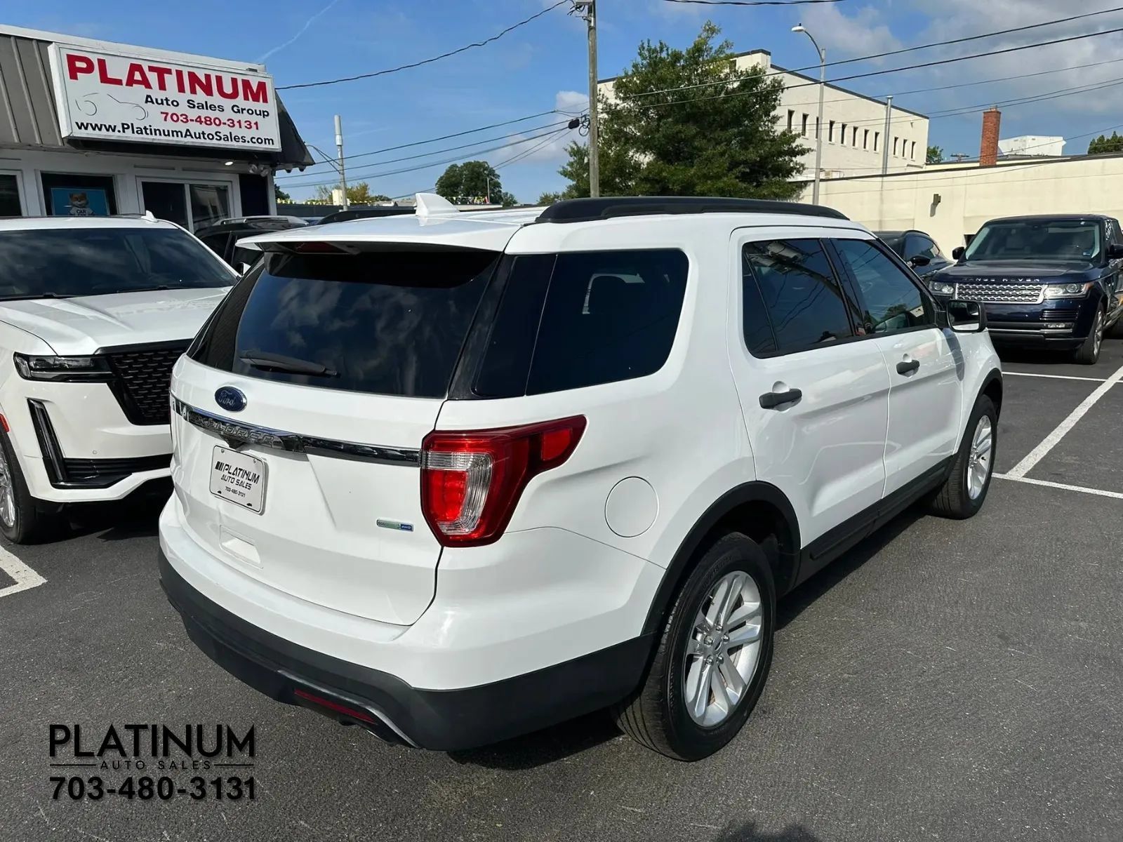 Used 2016 Ford Explorer 4WD w/ Class II Trailer Tow Package image 5