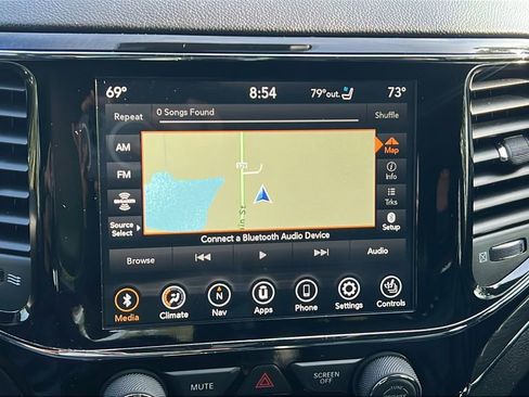 Used 2020 Jeep Grand Cherokee Overland w/ Interior Metal Package AWD/4WD image 19
