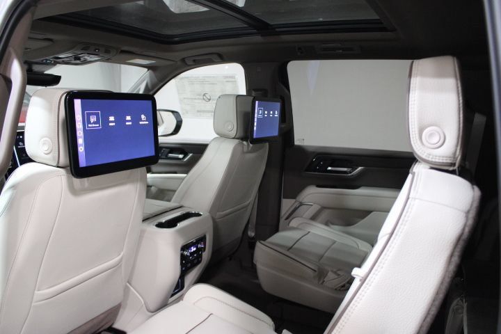 New 2026 GMC Yukon XL Denali w/ Denali Reserve Package AWD/4WD image 64