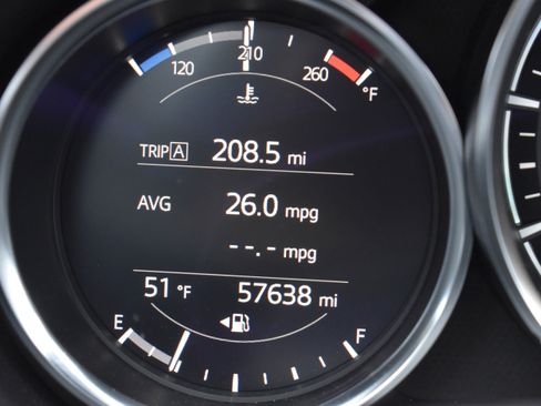 Used 2018 MAZDA MX-5 Miata RF Club image 25