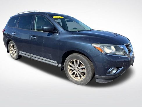 Used 2015 Nissan Pathfinder SL AWD/4WD image 7