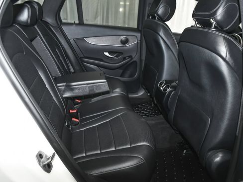 Used 2021 Mercedes-Benz GLC 300 4MATIC image 50