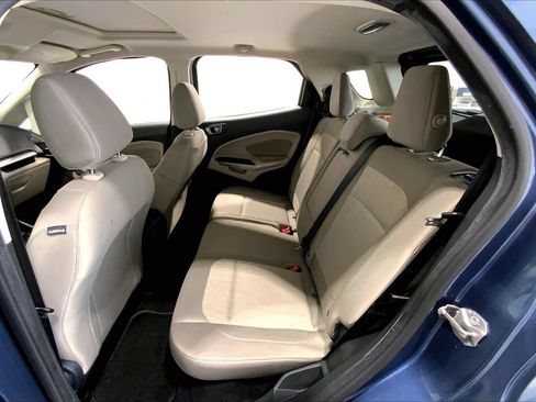 Used 2021 Ford EcoSport SE FWD image 24