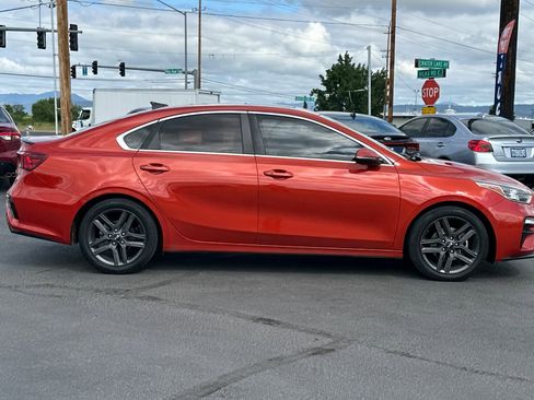 Used 2019 Kia Forte EX w/ Option Group 020 FWD image 3