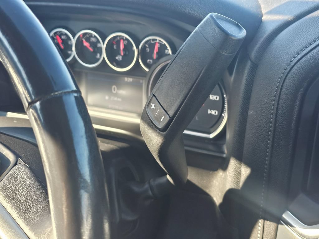 Used 2020 Chevrolet Silverado 1500 LT w/ Texas Edition RWD image 32
